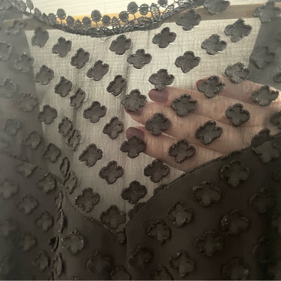Ivanka Trump Black Cold Shoulders Flower Appliqué Dress Size 2 - Picture 10 of 10